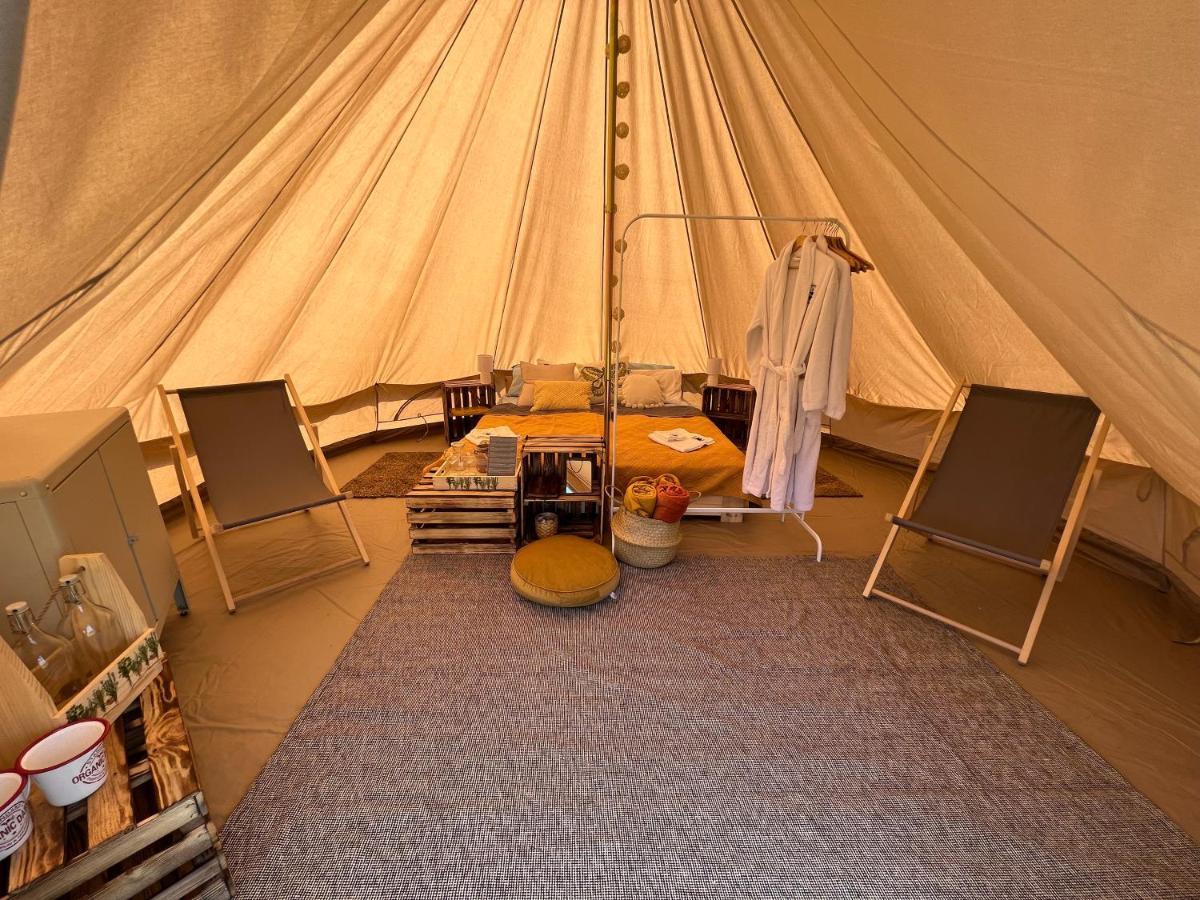 Glamping Bieszczady Z Jacuzzi I Basenem Hotell Solina  Eksteriør bilde
