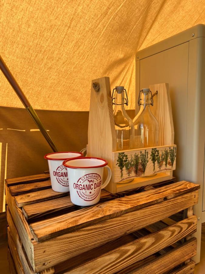 Glamping Bieszczady Z Jacuzzi I Basenem Hotell Solina  Eksteriør bilde