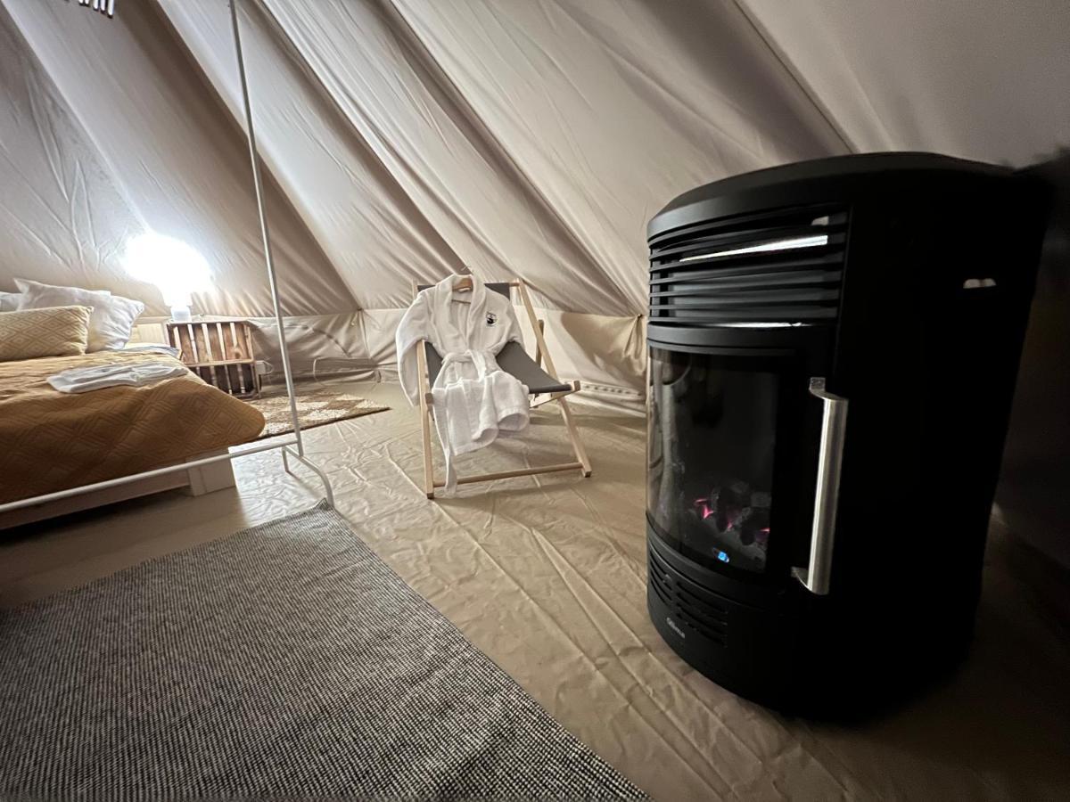 Glamping Bieszczady Z Jacuzzi I Basenem Hotell Solina  Eksteriør bilde