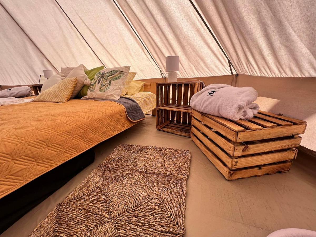 Glamping Bieszczady Z Jacuzzi I Basenem Hotell Solina  Eksteriør bilde