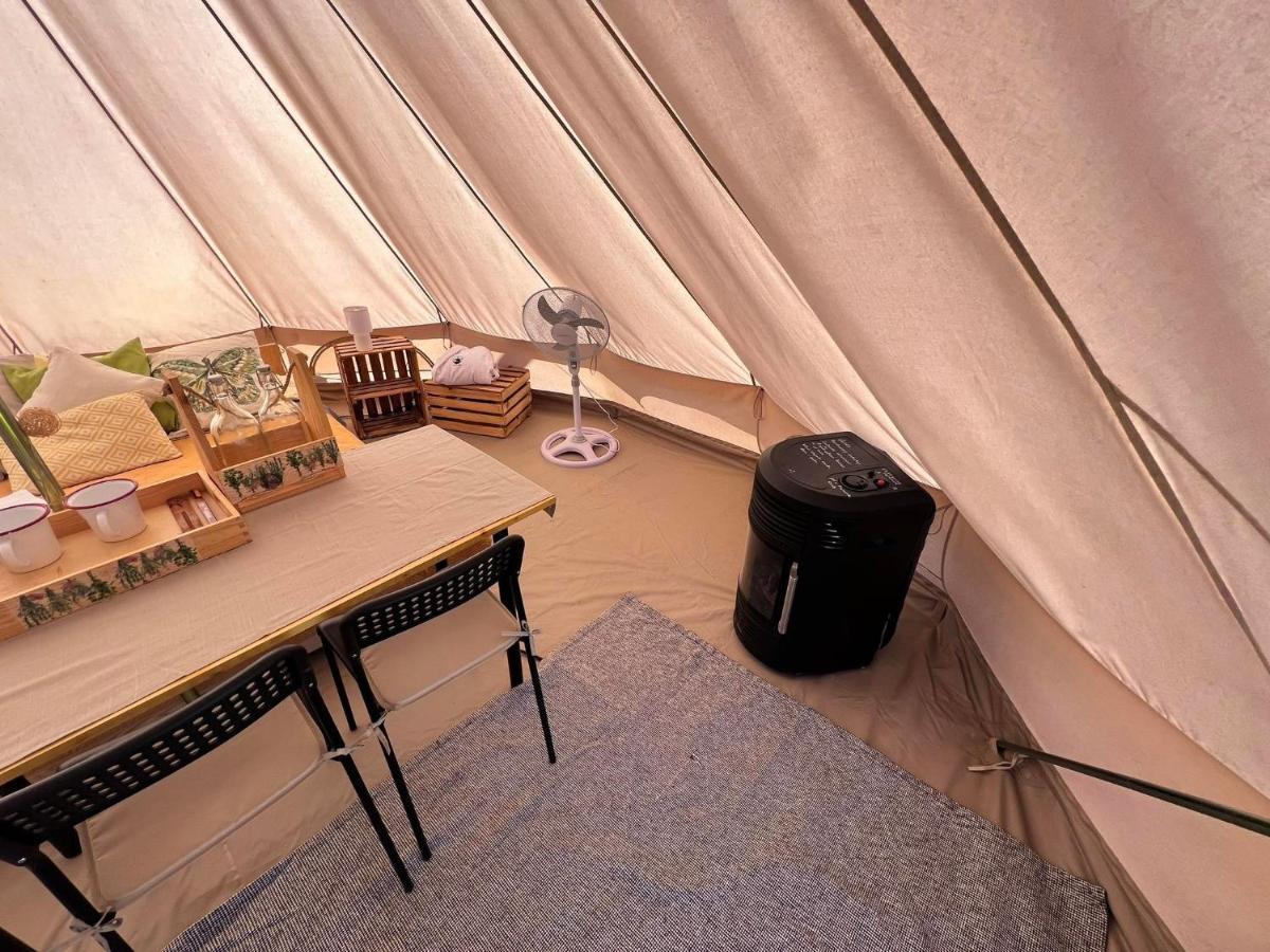 Glamping Bieszczady Z Jacuzzi I Basenem Hotell Solina  Eksteriør bilde